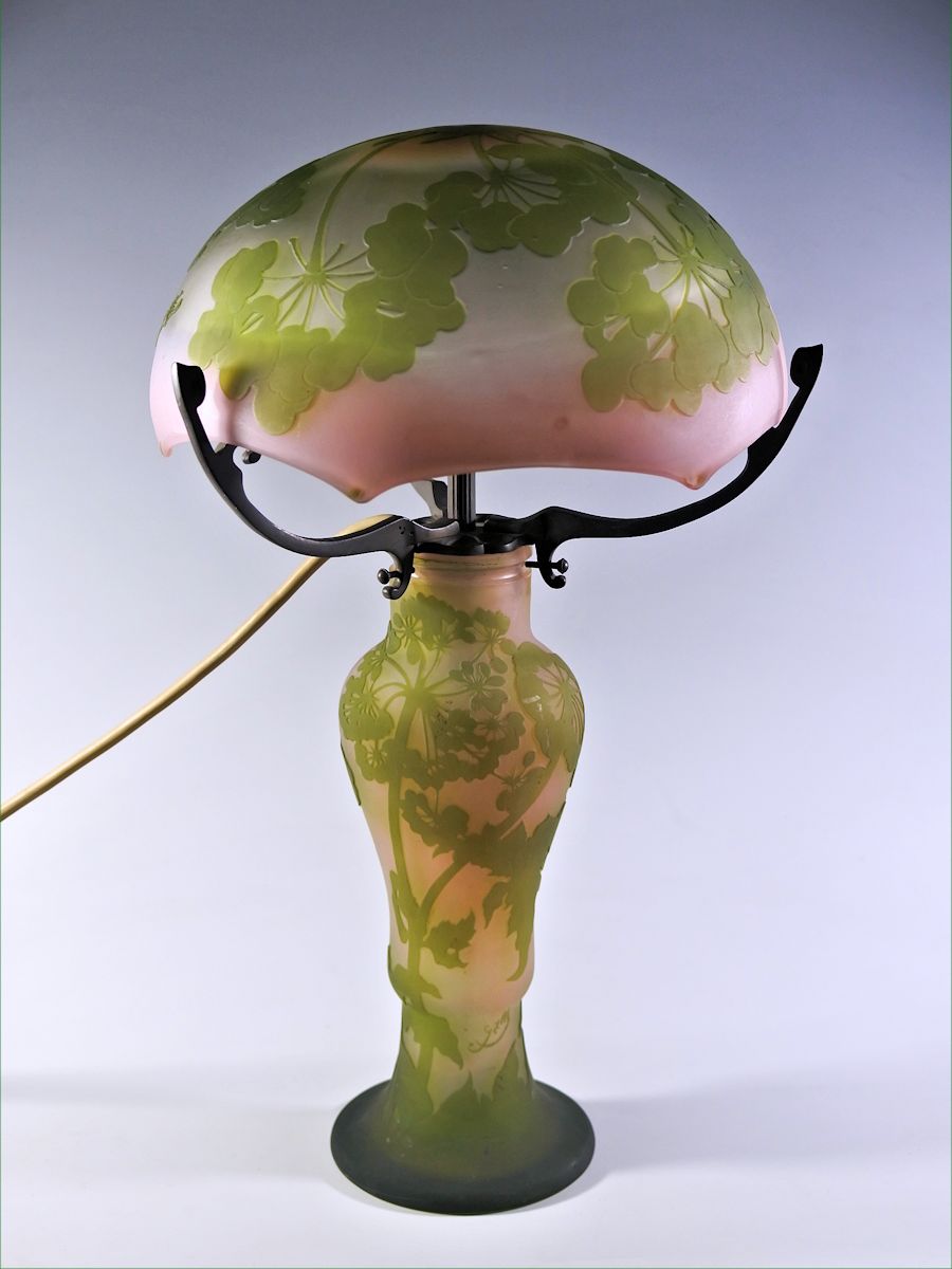 Gallé Lamp 