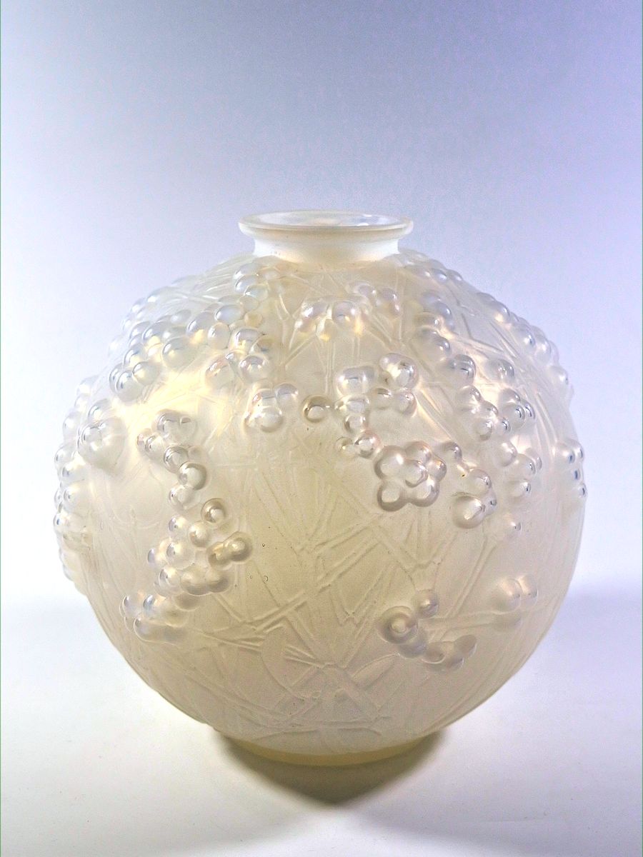 R. Lalique Vase Druide